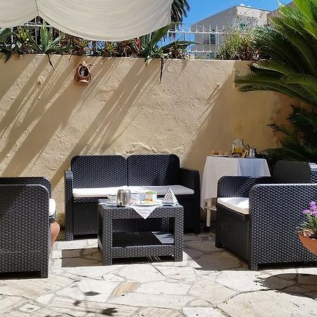 B&B L'Auberge Άντζιο Εξωτερικό φωτογραφία